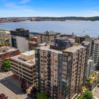 Penthouse At Avenue One In Belltown, $1,325,000